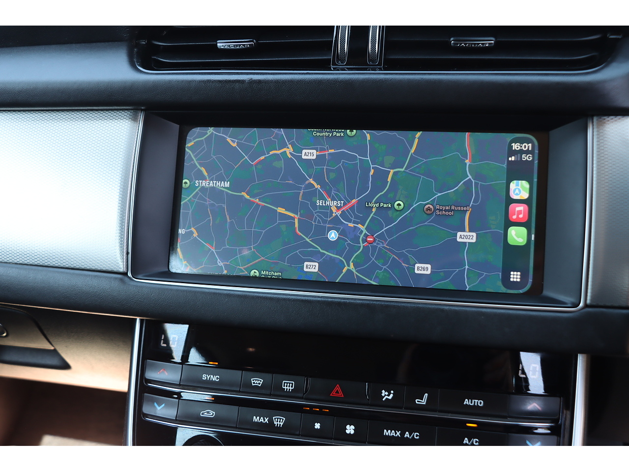 Jaguar Xf I Portfolio - Image 10