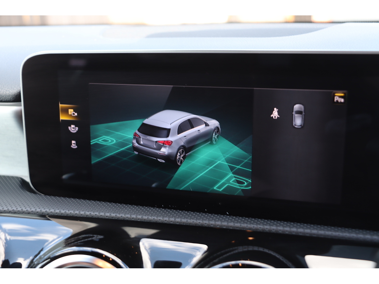 Mercedes Benz A Class A200 Amg Line - Image 11