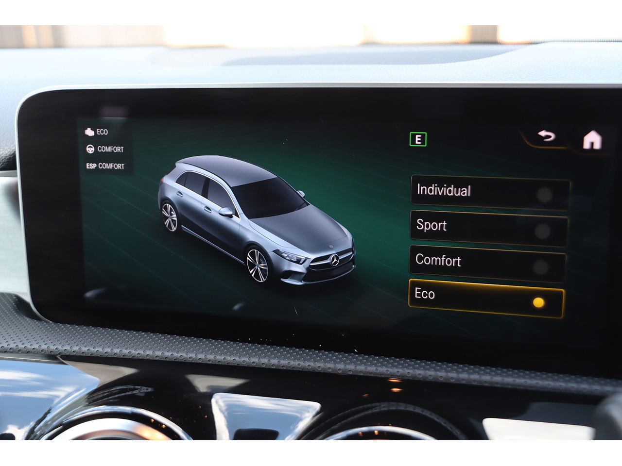 Mercedes Benz A Class A200 Amg Line - Image 14