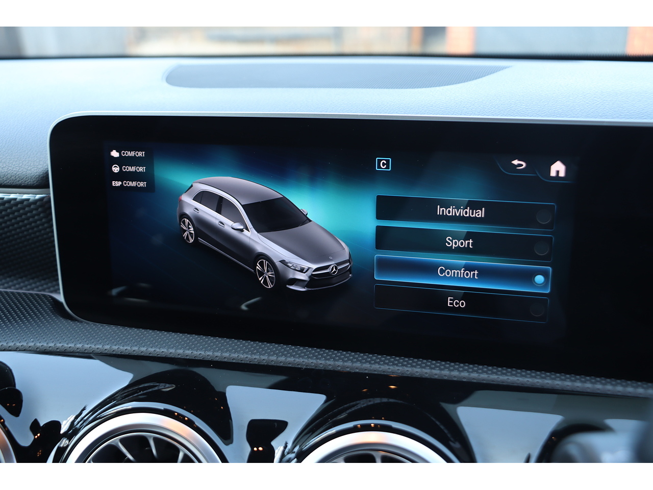 Mercedes Benz A Class A200 Sport - Image 14