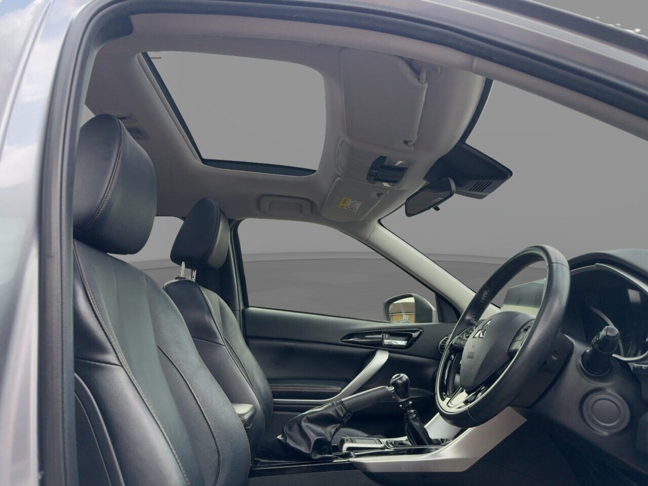 Mitsubishi Eclipse Cross T 4 - Image 3