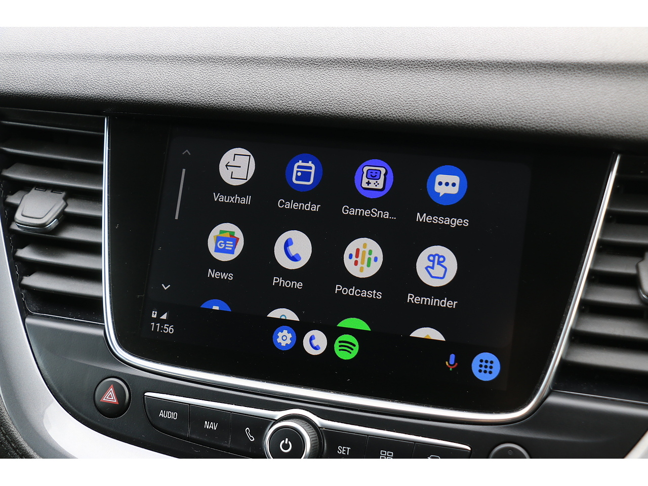 Vauxhall Grandland X Turbo Sport Nav - Image 10