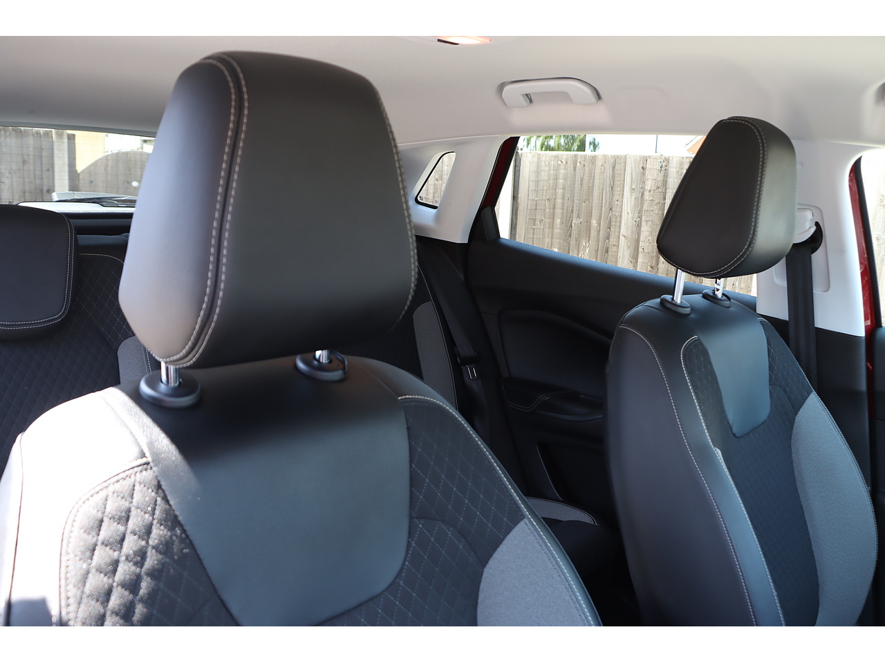 Vauxhall Grandland X Turbo Sport Nav - Image 19
