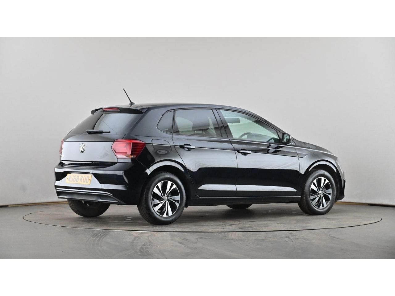Volkswagen Polo Tsi Se - Image 10