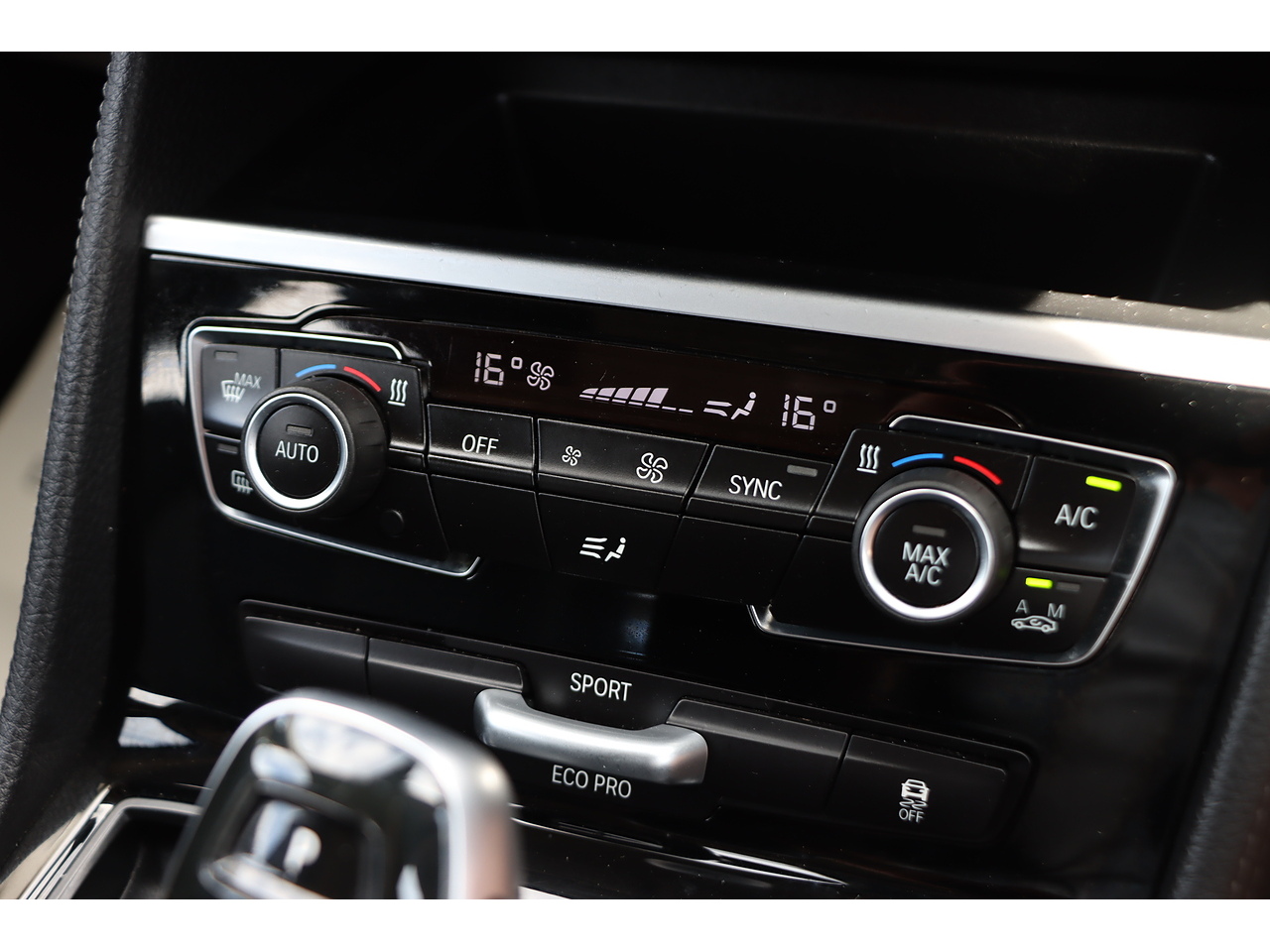 Bmw 2 Series Gran Tourer 218I Luxury - Image 14