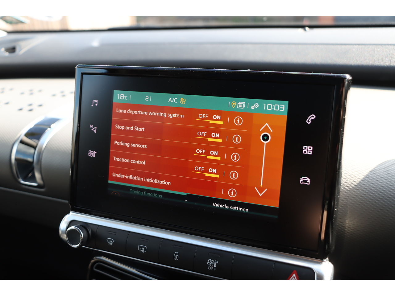 Citroen C4 Cactus Puretech Flair - Image 17