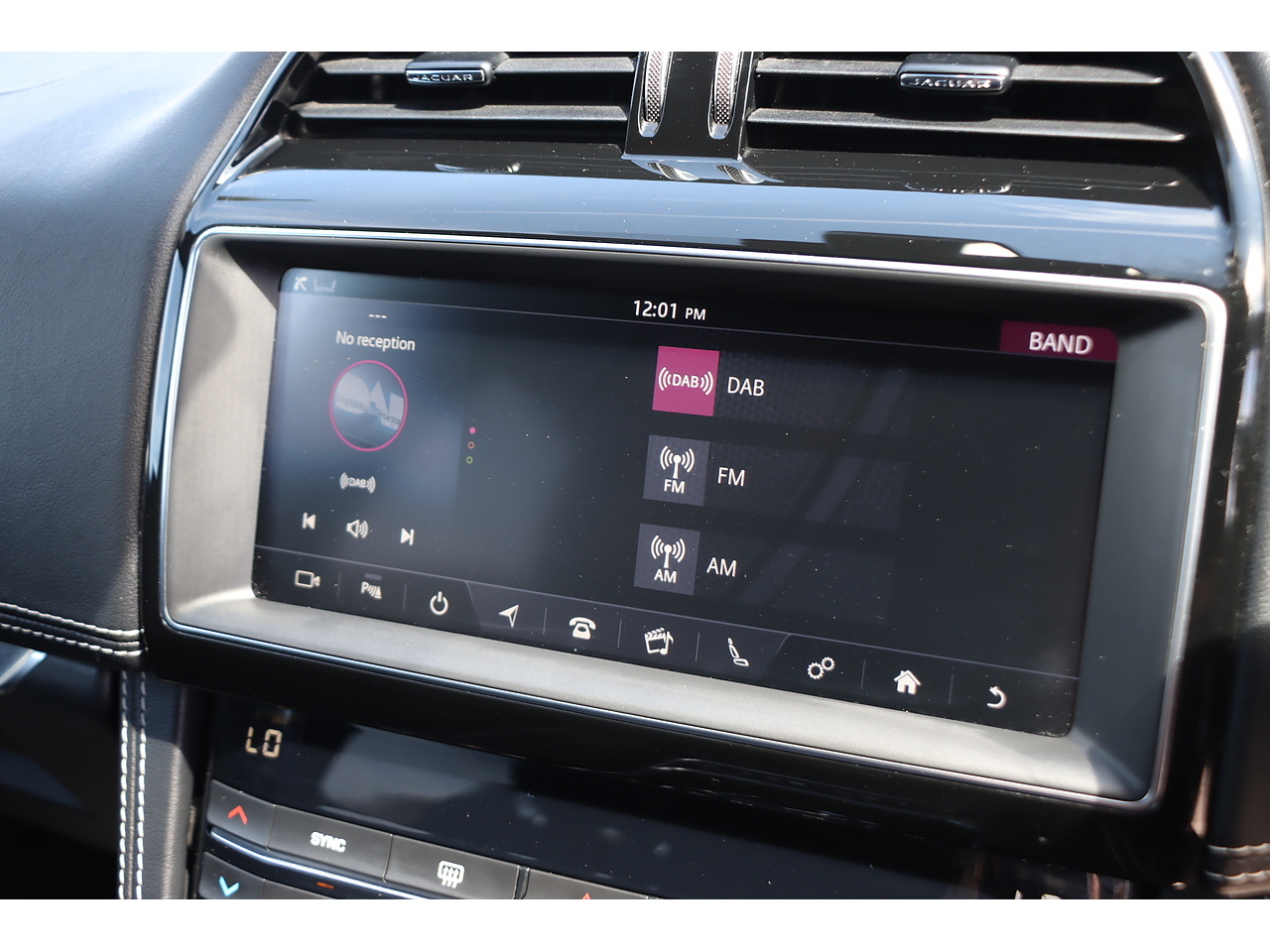 Jaguar F Pace P250I R Sport - Image 14