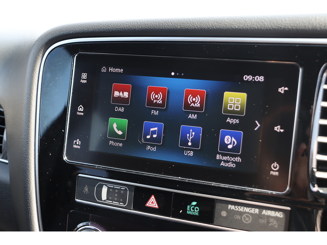 Mitsubishi Outlander H Twinmotor 4H - Image 10