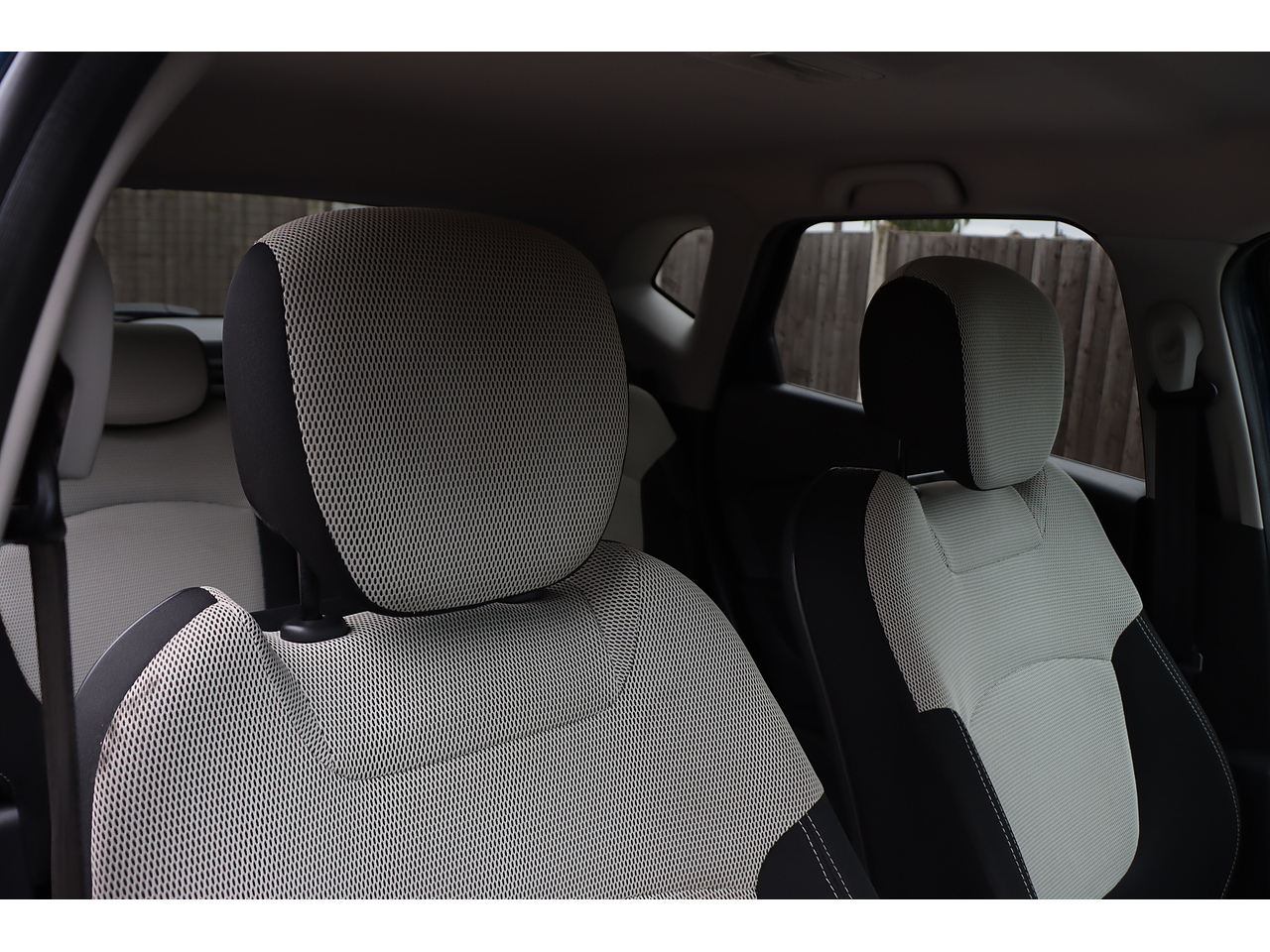Renault Captur Tce Energy Iconic - Image 18