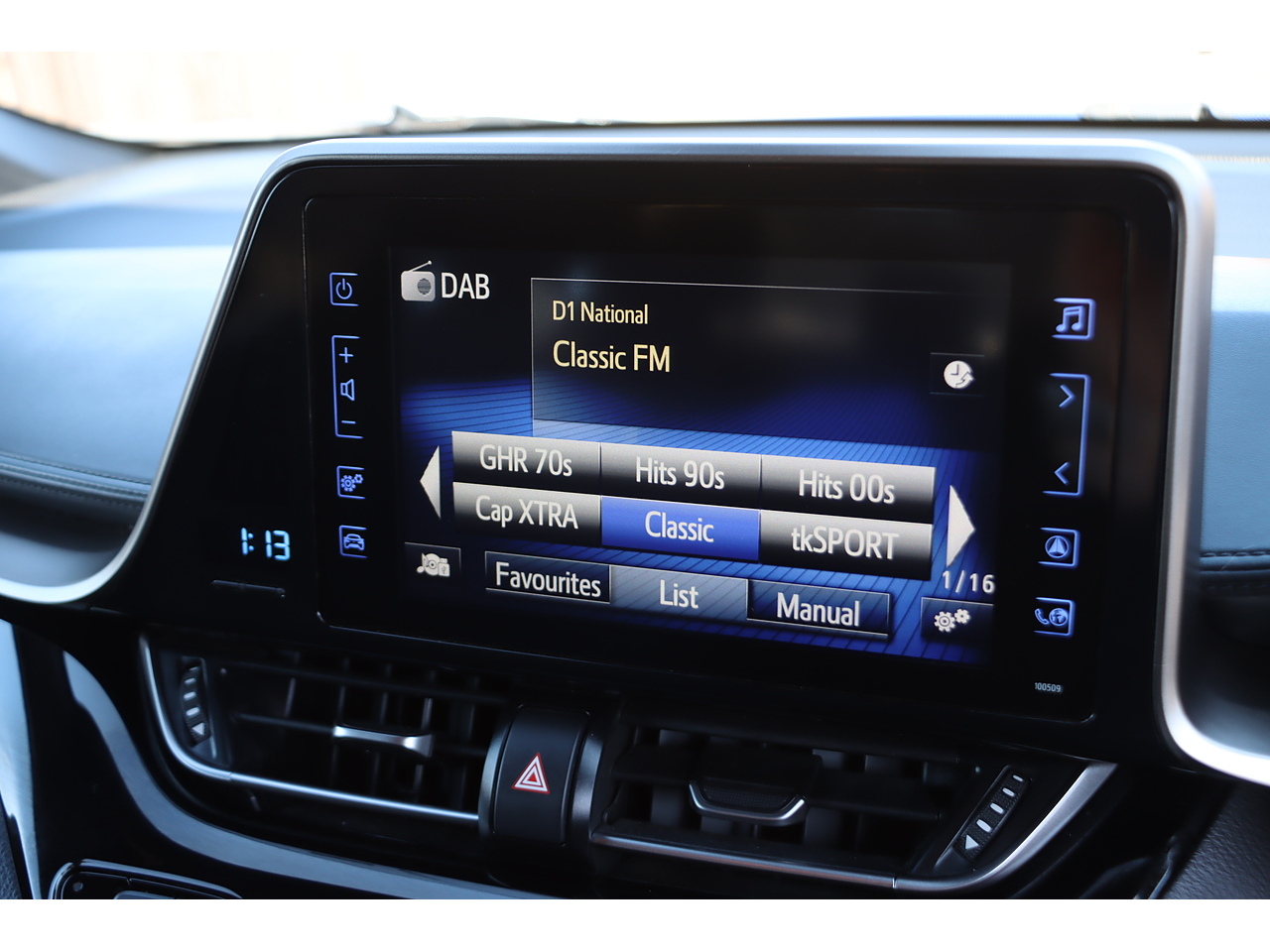 Toyota C Hr Vvt H Dynamic - Image 10