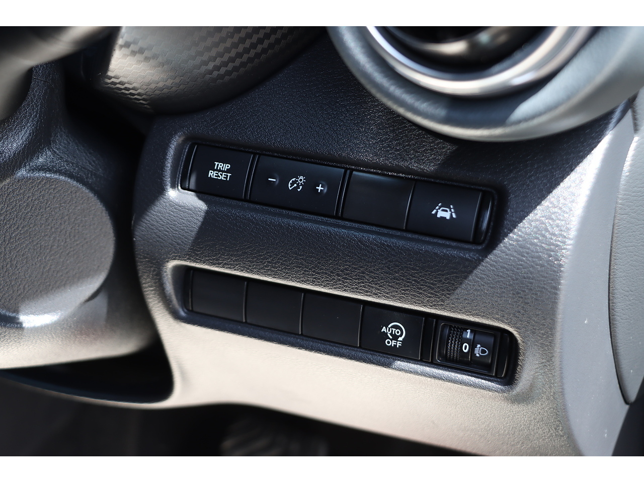 Nissan Juke Dig T N Connecta - Image 19