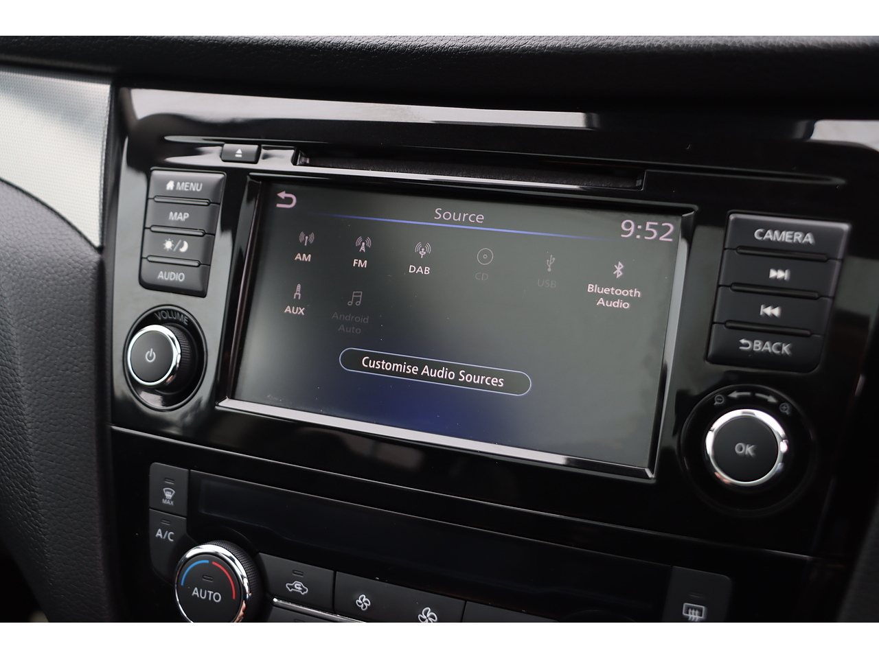 Nissan Qashqai Dig T N Motion - Image 12