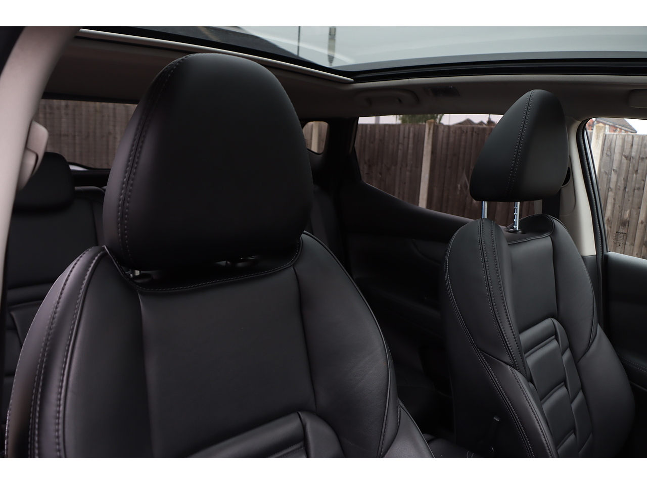Nissan Qashqai Dig T N Motion - Image 18