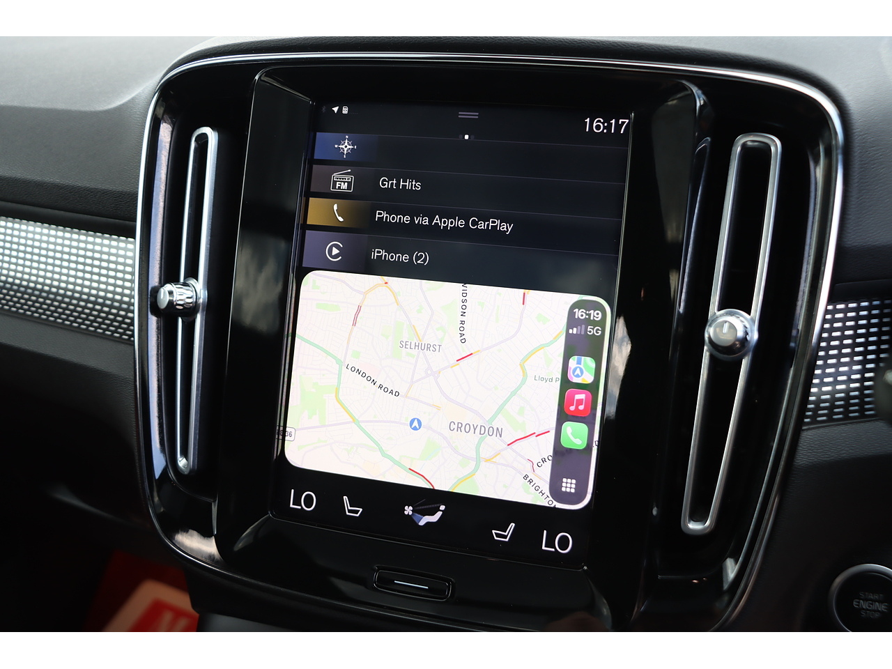 Volvo Xc40 H T5 Twin Engine R Design - Image 13
