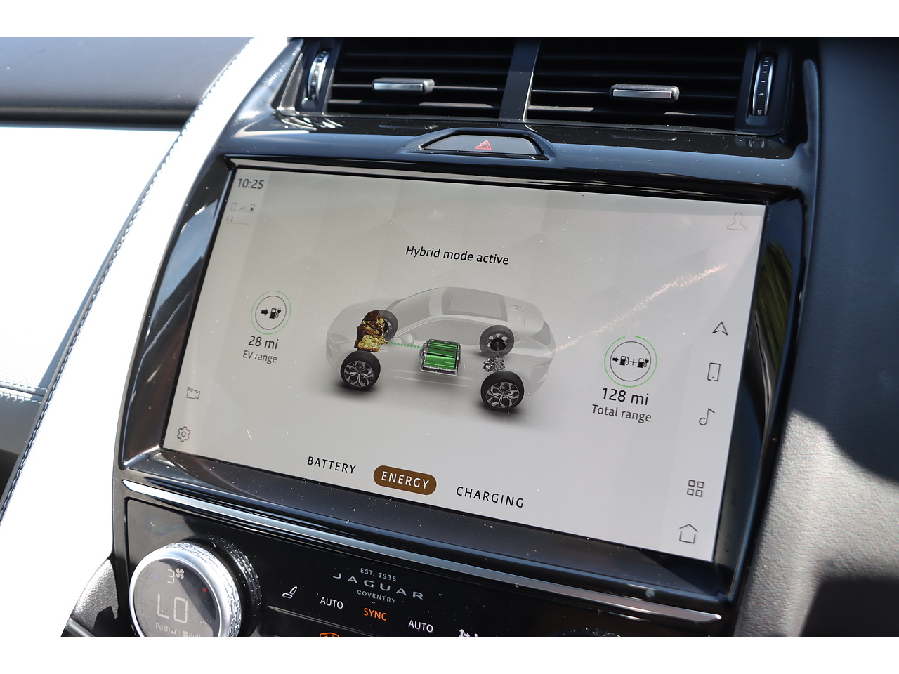 Jaguar E Pace P300E R Dynamic Hse - Image 14