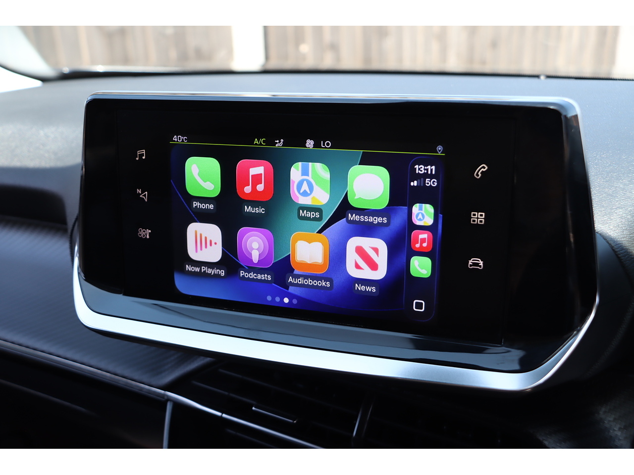 Peugeot 2008 Puretech Allure Premium - Image 5
