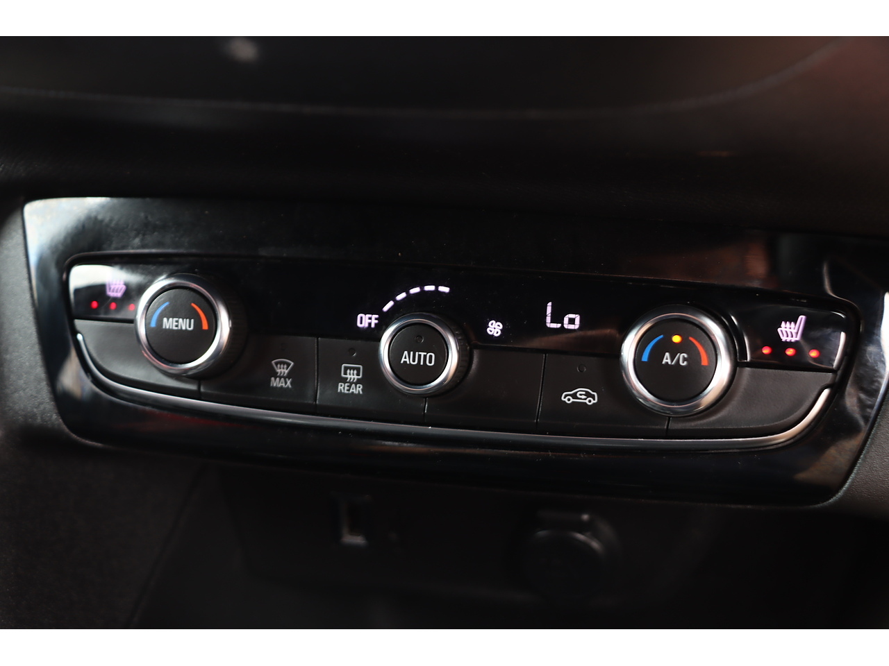 Vauxhall Corsa Turbo Sri Edition - Image 11