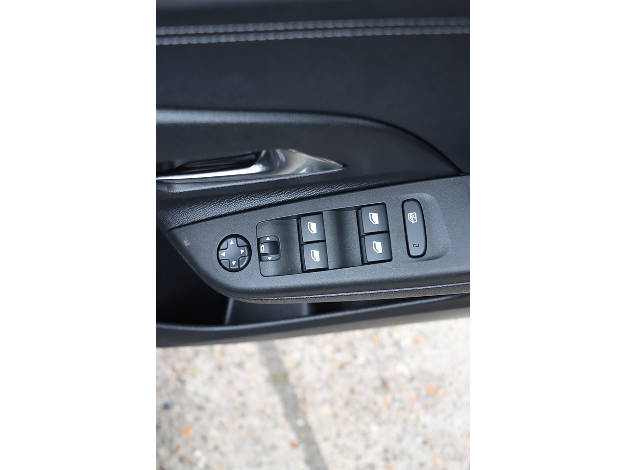 Vauxhall Corsa Turbo Sri Edition - Image 20