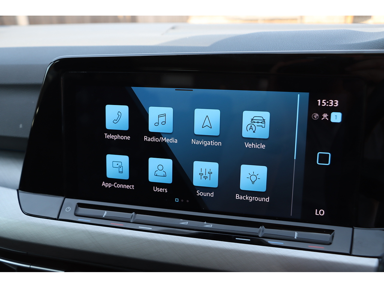 Volkswagen Golf Tsi Life - Image 10