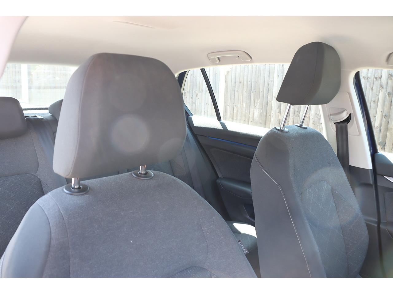 Volkswagen Golf Tsi Life - Image 20