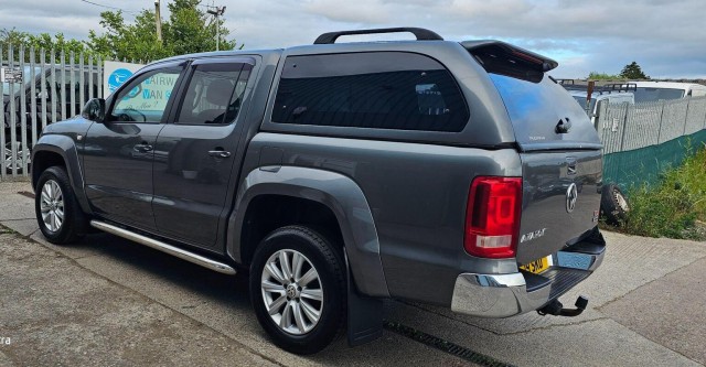 Volkswagen Amarok - Image 14