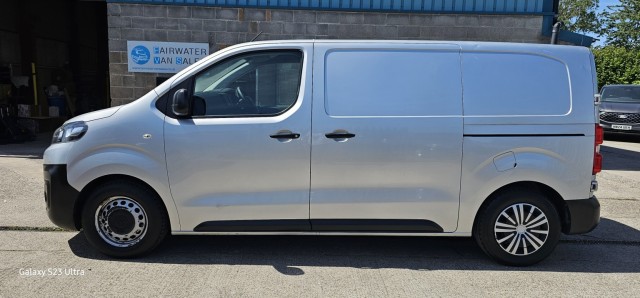 Citroen Dispatch - Image 10