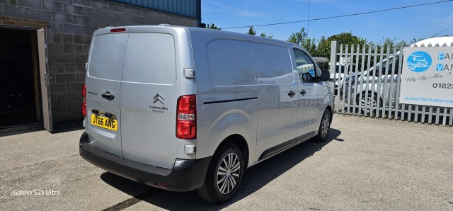 Citroen Dispatch - Image 12