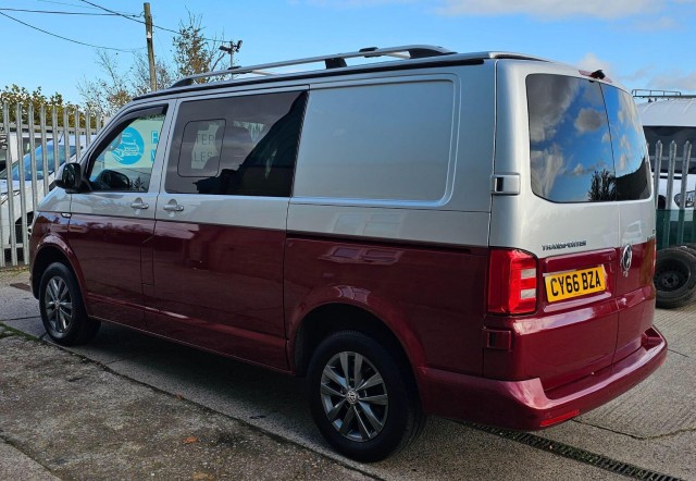 Volkswagen Transporter - Image 10