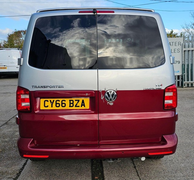 Volkswagen Transporter - Image 11