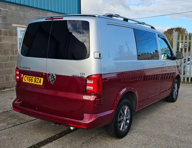Volkswagen Transporter - Image 13