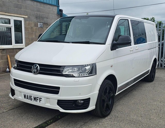 Volkswagen Transporter Sportline - Image 9