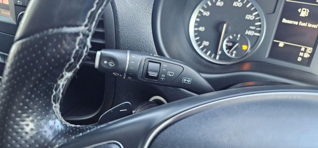 Mercedes-Benz Vito - Image 19