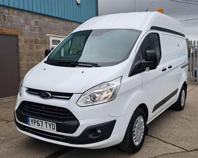 Ford Transit Custom - Image 9