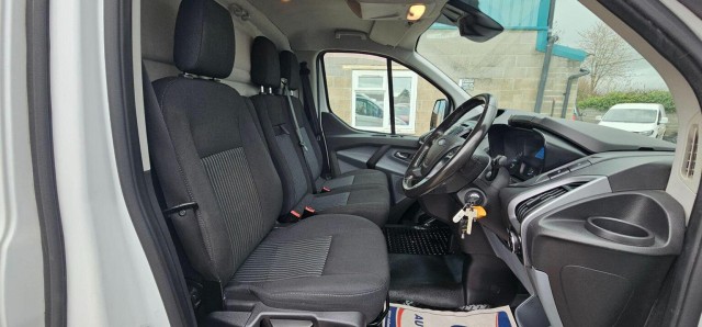 Ford Transit Custom - Image 16