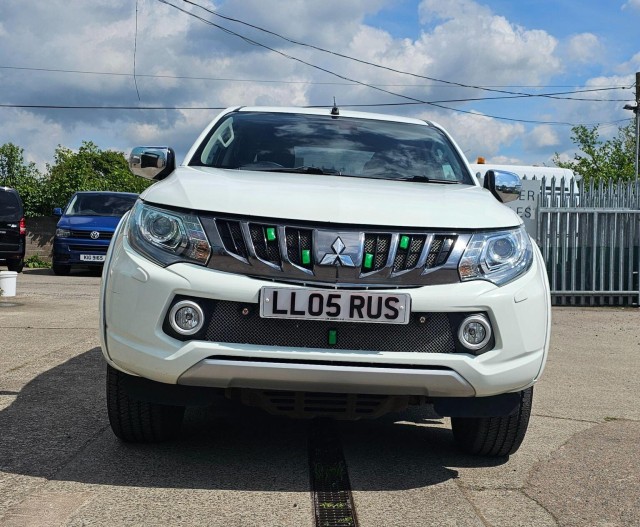 Mitsubishi L200 - Image 9