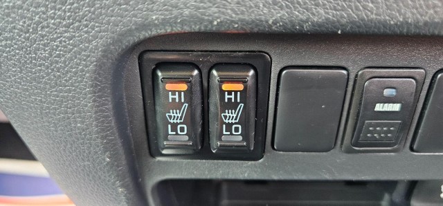 Mitsubishi L200 - Image 20