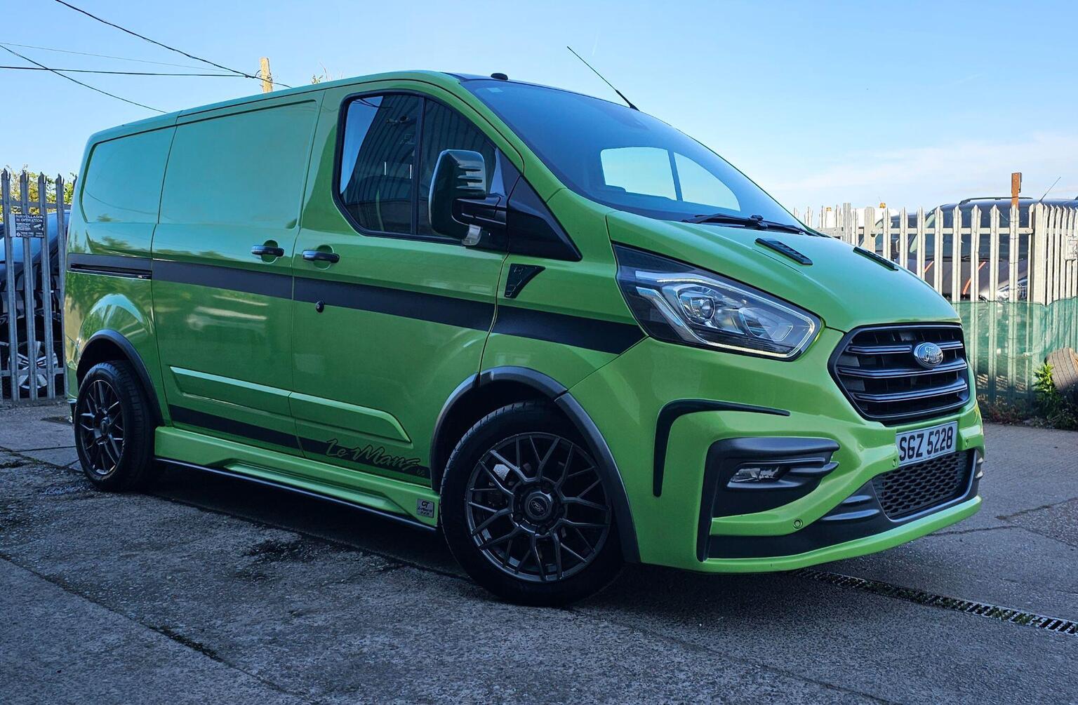 Ford Transit Custom - Image 3