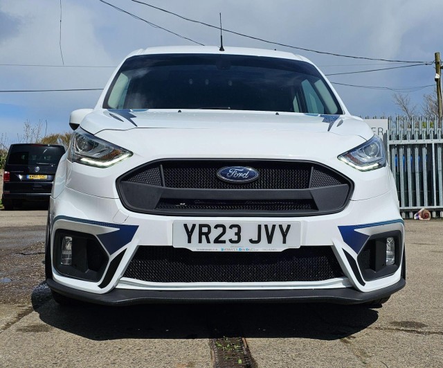 Ford Transit Connect - Image 9