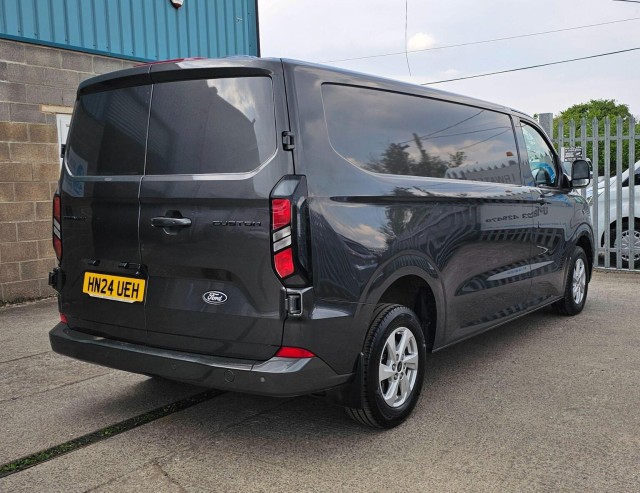 Ford Transit Custom - Image 14