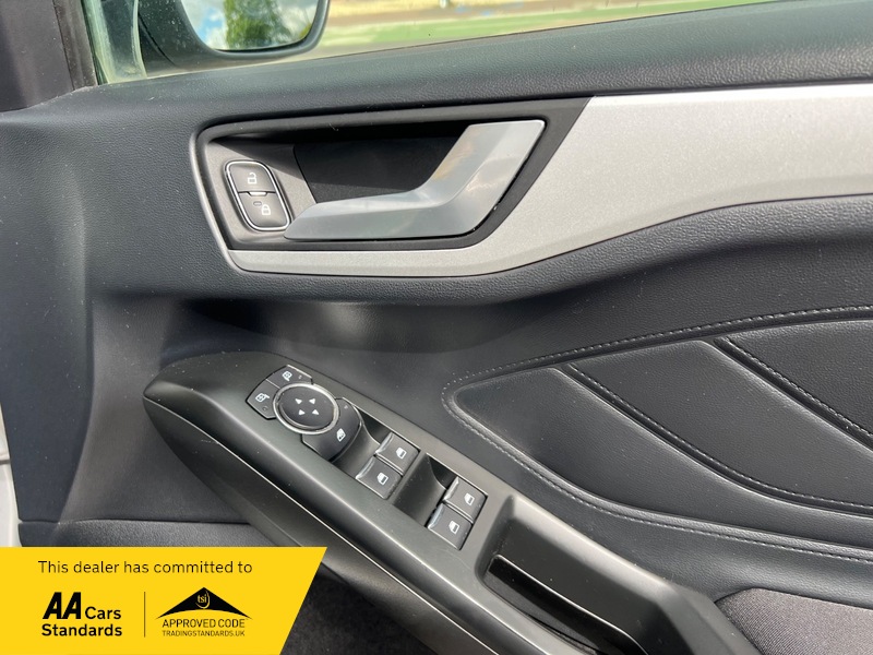 Ford Focus Zetec Tdci | - Image 19