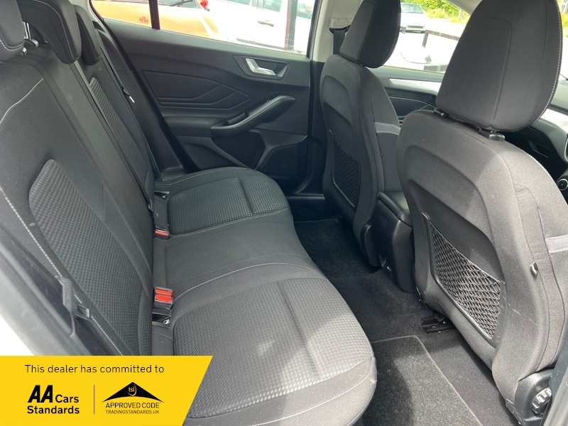 Ford Focus Zetec Tdci | - Image 20