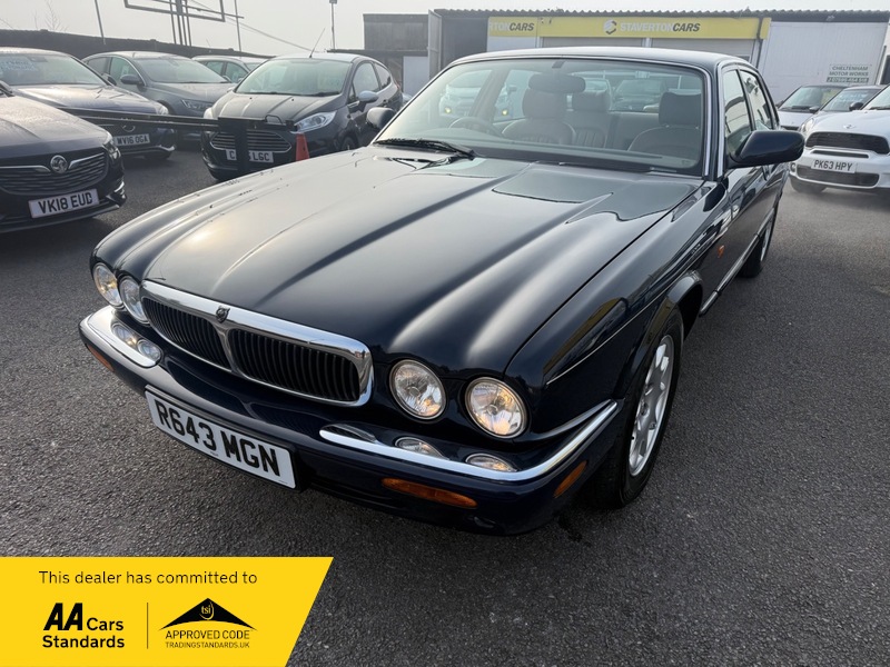 Jaguar Xj Xj8 | Staverton - Image 9