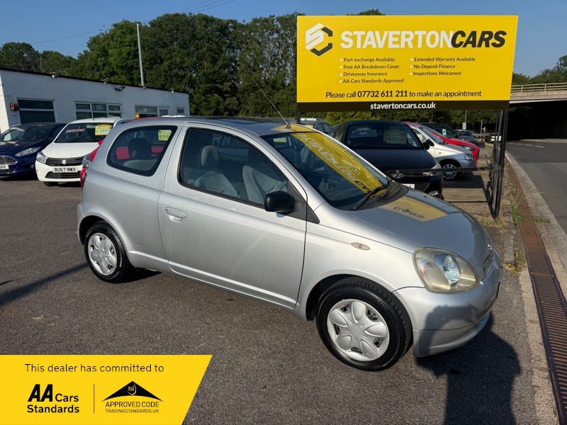 Toyota Yaris | Staverton Cars - Image 3