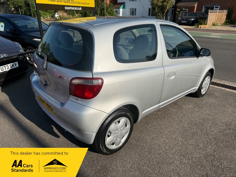 Toyota Yaris | Staverton Cars - Image 5