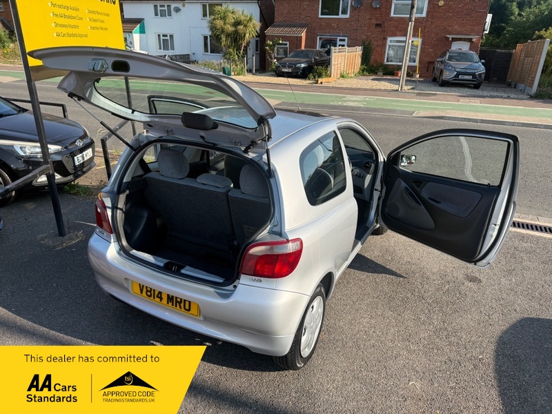Toyota Yaris | Staverton Cars - Image 19