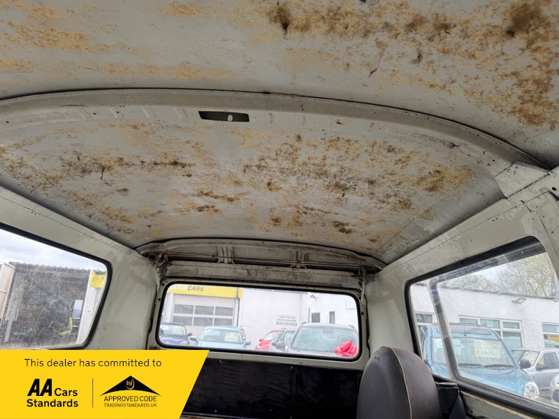 Volkswagen Campervan Bay | Staverton - Image 20