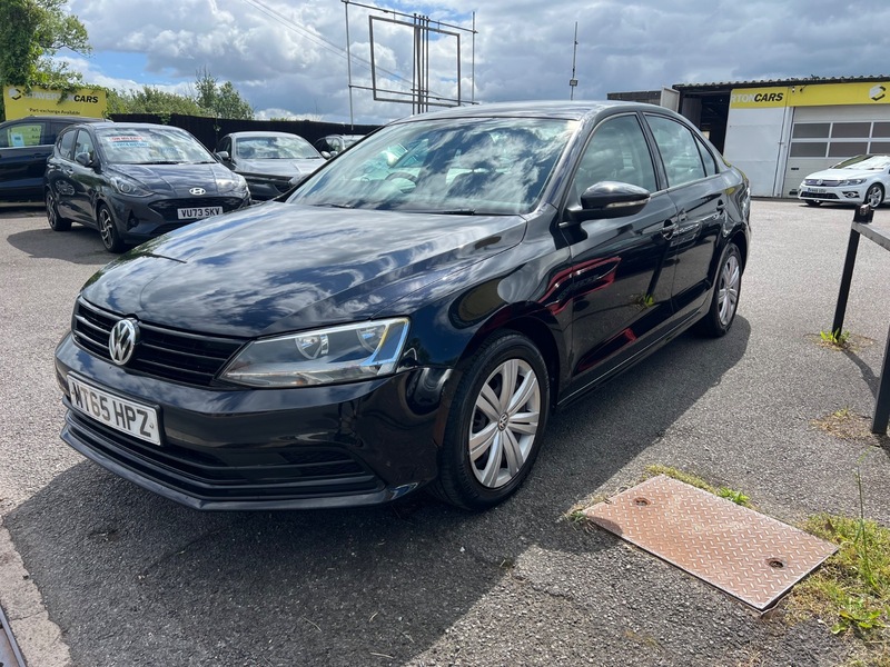 Volkswagen Jetta S Tsi Bluemotion - Image 8