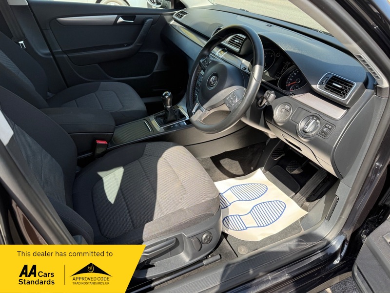 Volkswagen Passat Highline Tdi Bluemotion - Image 10