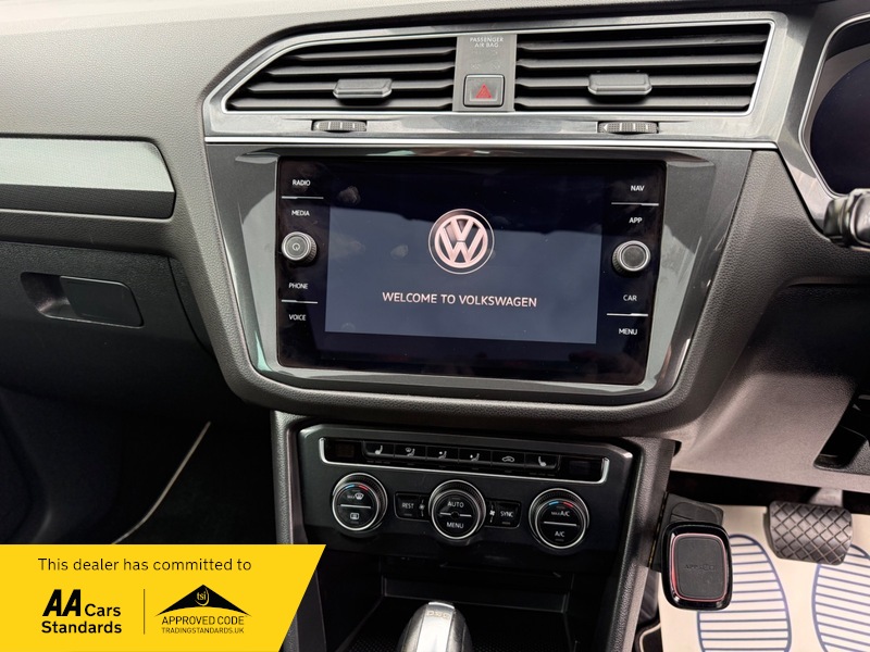 Volkswagen Tiguan Sel Tdi Bmt - Image 14