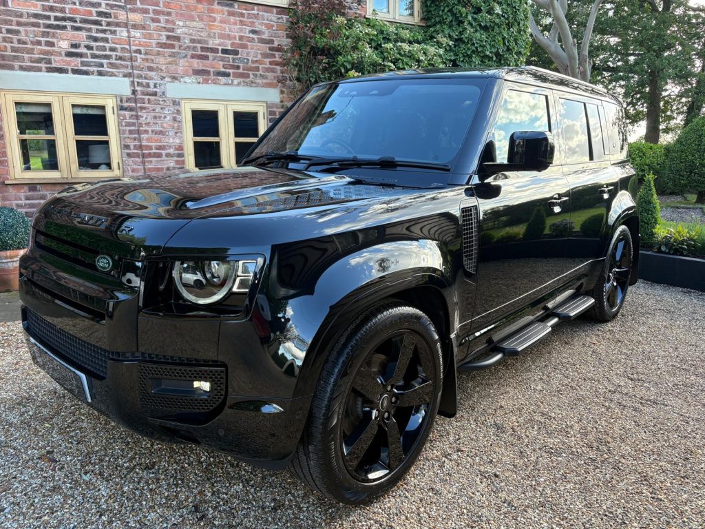 Land Rover Defender 110 3.0 D250 XS Edition